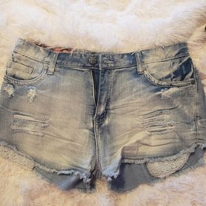 Size 15 Vanilla Star Distressed Peek-a-Boo Lace Accent Blue Jean Short